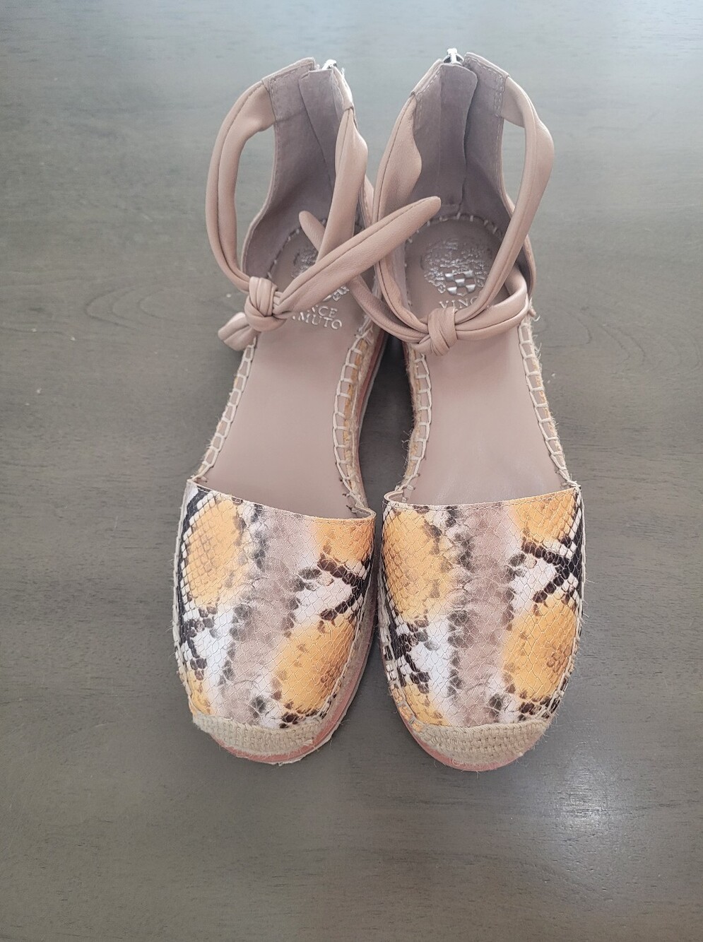 Vince Camuto Snake print Espadrilles Size 8.5